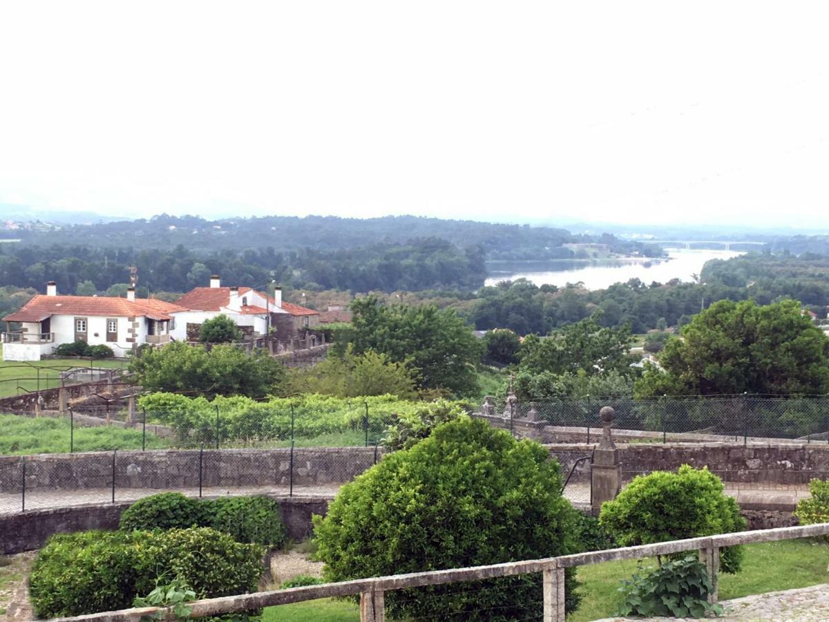 Casas Da Loureira - Casa Da Piscina E Batatas II Hostal Vila Nova de Cerveira Exterior foto